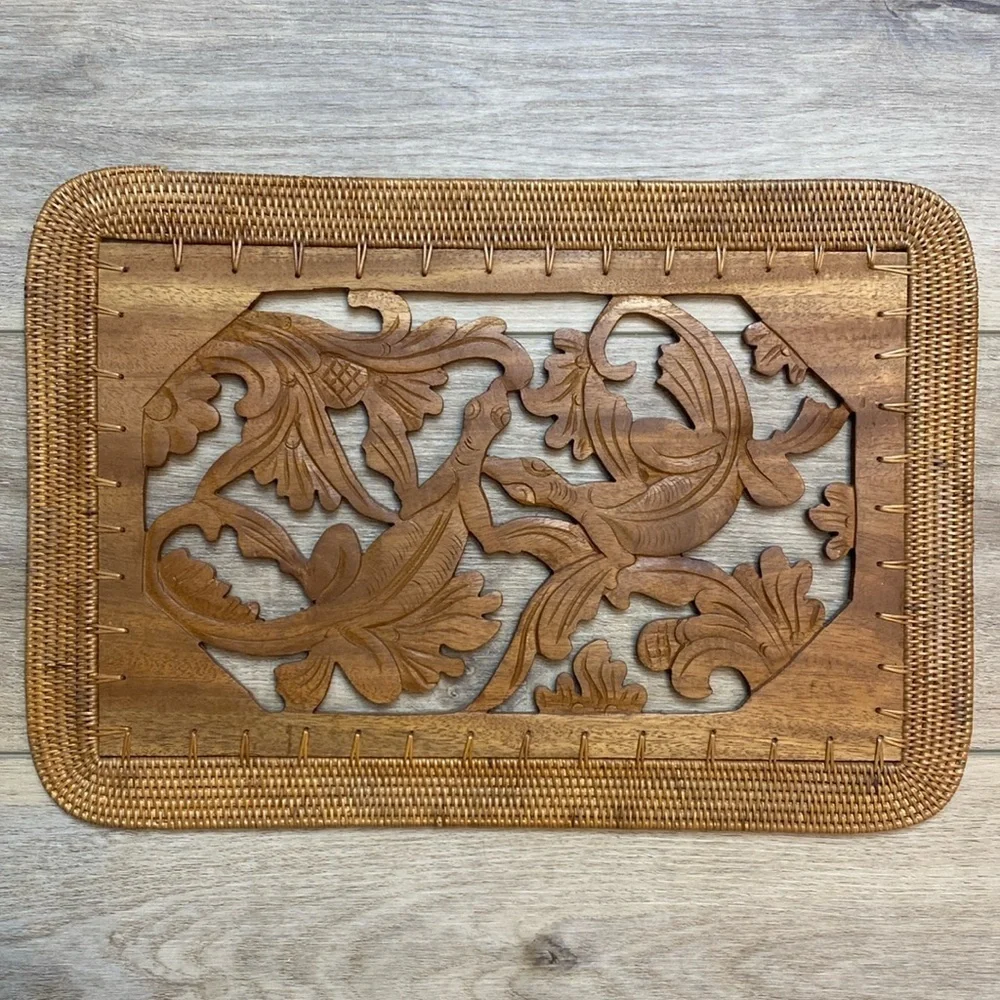 Vintage Carved‎ Wood Charger Trivet